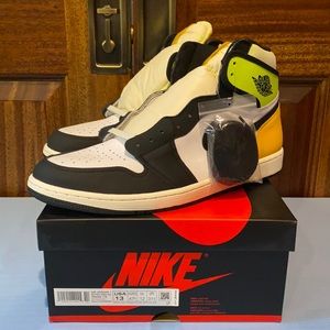Air Jordan 1 Retro High OG 555088 Volt Gold - size 13 men